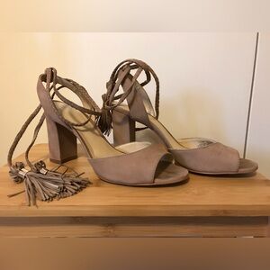 Vince Camuto Vianna sandals